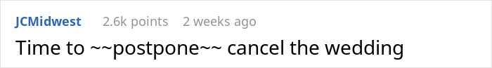 Reddit comment expressing opinion to cancel a wedding, highlighting fianc&eacute;'s touchy behavior concerns.