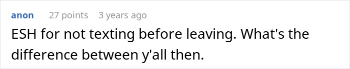 Reddit comment discussing a friend always being late, questioning why they didn&rsquo;t text before leaving a lunch date.