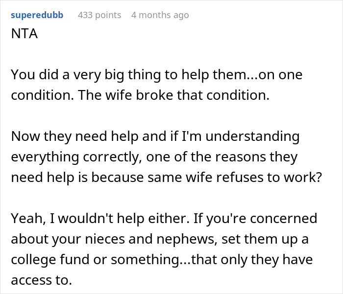 Online comment discussing brother's debt and financial help conditions.