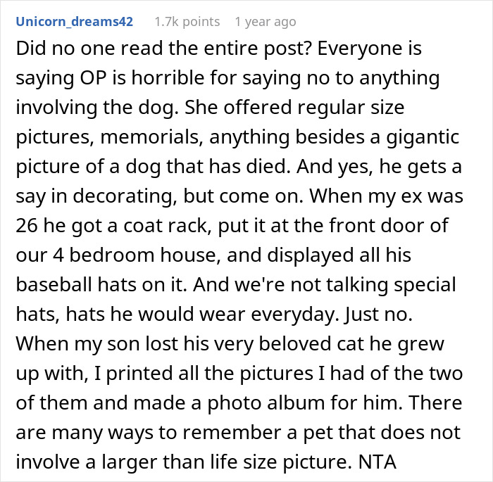 Reddit comment discussing opinions on displaying a large photo of a deceased dog for memorial purposes. Reddit comment discussing opinions on displaying a large photo of a deceased dog for memorial purposes.