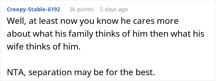 Reddit comment discussing conflict between family and girlfriend, suggesting separation might be best. Reddit comment discussing conflict between family and girlfriend, suggesting separation might be best.