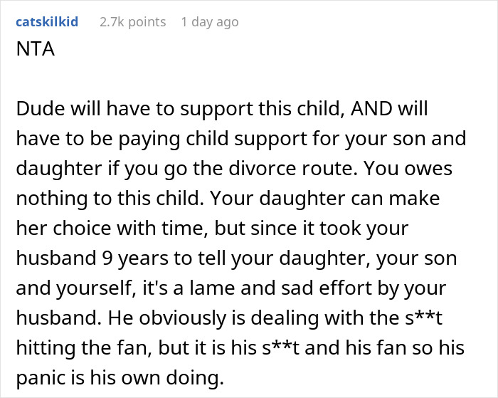 Reddit comment discussing a mother's refusal to accommodate her husband's affair baby, supporting non-obligation stance.