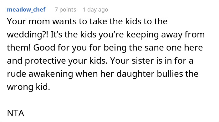 Reddit comment discussing family conflict over a wedding invitation.