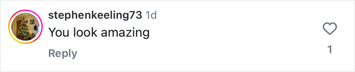 Elizabeth Hurley's Racy Bikini Photo For Christmas Has Fans Gushing: "Mr Hurley Is A Lucky Man"