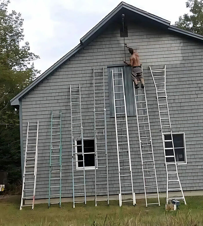 Funny-Construction-House-Fails-Pics