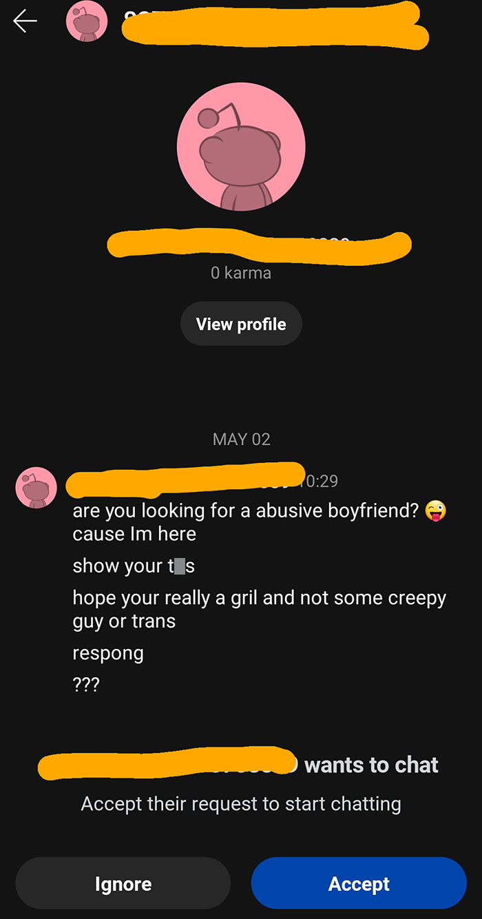 Infuriating online message from a man approaching a woman with inappropriate and a*****e language.