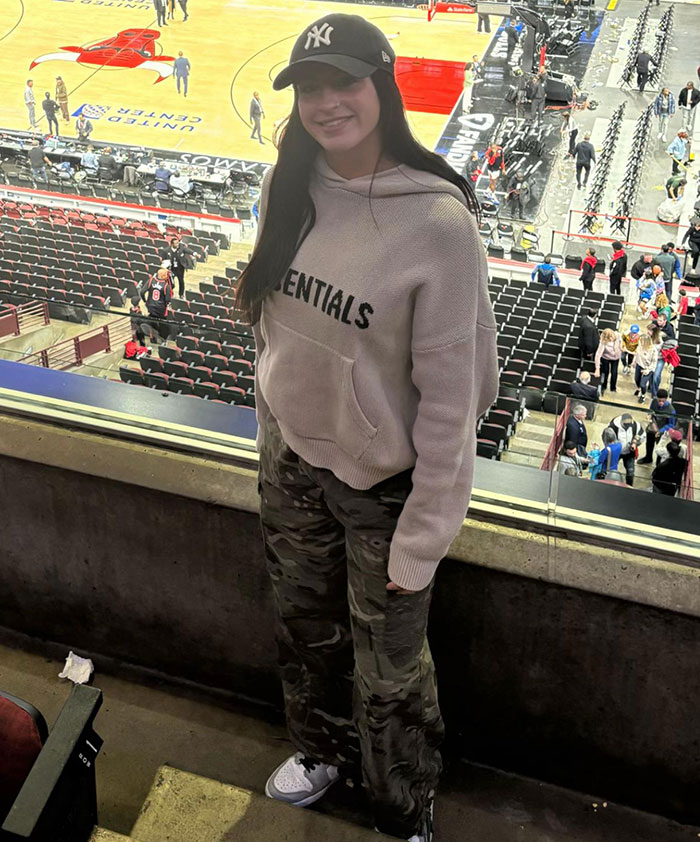 "Bye Bye Privacy": British Student Shares Biggest Culture Shocks From Living In US "Bye Bye Privacy": British Student Shares Biggest Culture Shocks From Living In US