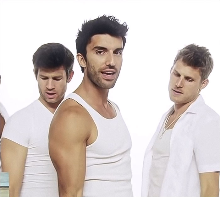 &ldquo;He&rsquo;s A Creep&rdquo;: Justin Baldoni&rsquo;s 27-Minute Proposal Video Being Branded As A Massive &ldquo;Red Flag&rdquo;