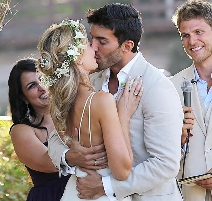 &ldquo;He&rsquo;s A Creep&rdquo;: Justin Baldoni&rsquo;s 27-Minute Proposal Video Being Branded As A Massive &ldquo;Red Flag&rdquo;