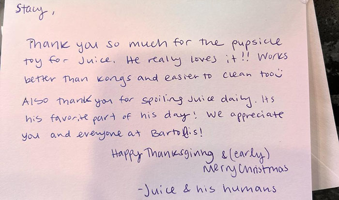 Pizzeria In Chicago Opens Doggie Treat Window, Goes Viral Due To The Most Wholesome Interactions