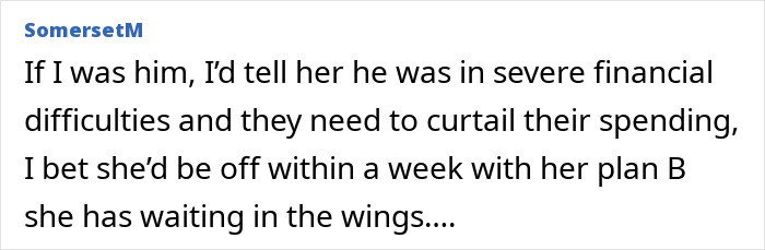 Commentary on materialistic Dubai housewife's Christmas gift display