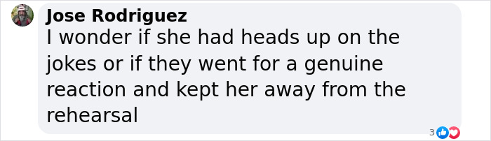 Comment discussing Scarlett Johansson's reaction to Colin Jost's cringey jokes.