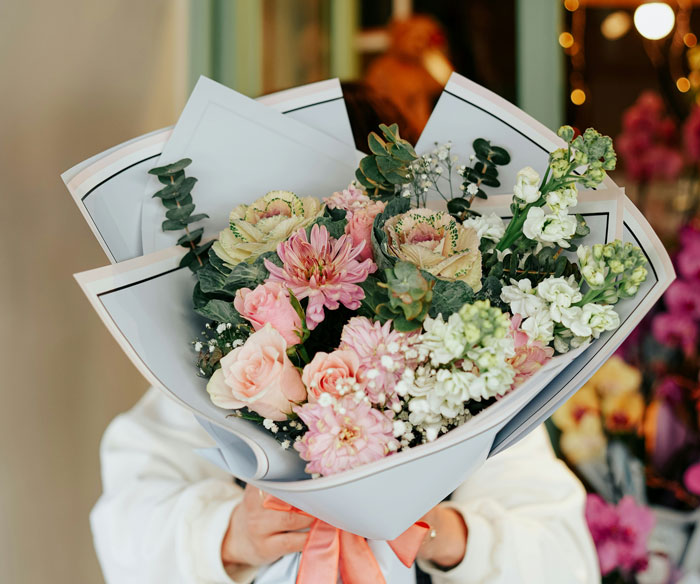 Brother Sends Flowers To Sister, Makes Her Husband Think She's Cheating, Leads Them To Divorce