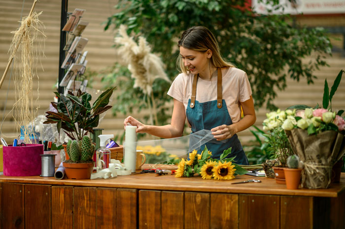 Brother Sends Flowers To Sister, Makes Her Husband Think She's Cheating, Leads Them To Divorce