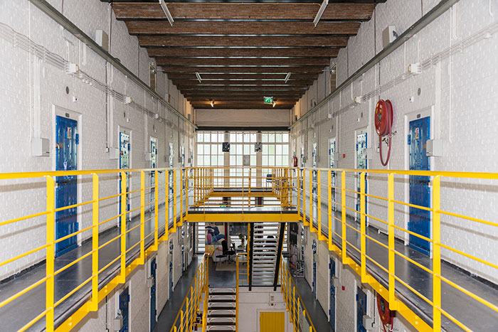 “Added 9 Years To A Short Sentence”: 50 Lawyers Recall The Stupidest Things Clients Have Done