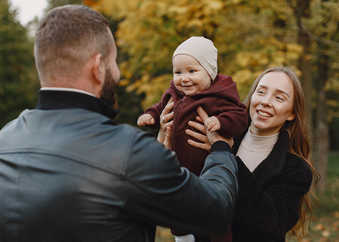 27 Disturbing, Bizarre, And Wholesome Things People Discovered About Partners Only After Marriage