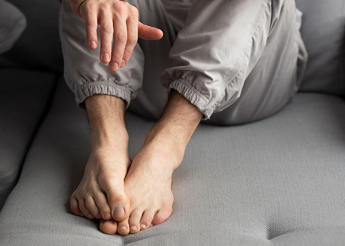 27 Disturbing, Bizarre, And Wholesome Things People Discovered About Partners Only After Marriage