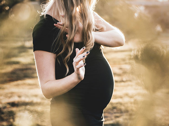 30 Maternity Ward Workers Share The Worst Cases Of “You Shouldn’t Be A Parent” They’ve Ever Seen