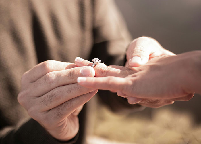 "If You Saw Her You Would Understand": 50 Hilarious And Unhinged Reasons Someone Cheated