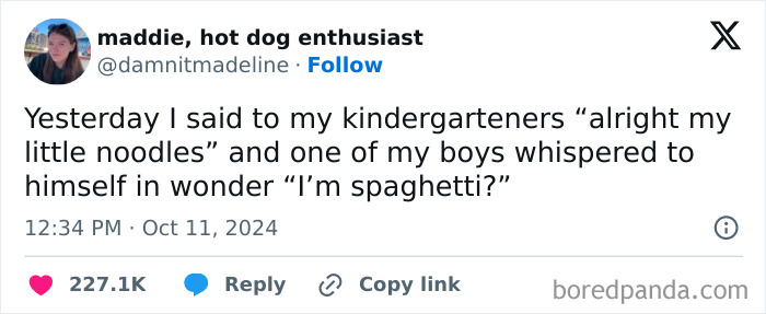 Tweet about kindergarten kids with a funny noodle and spaghetti comment, reflecting youthful innocence.