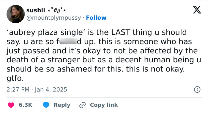 Screenshot of a tweet criticizing male fans for commenting on Aubrey Plaza's relationship status after her husband's passing. Screenshot of a tweet criticizing male fans for commenting on Aubrey Plaza's relationship status after her husband's passing.