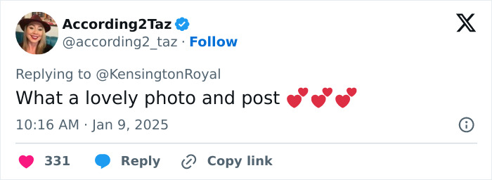 Tweet reply to KensingtonRoyal: "What a lovely photo and post" with heart emojis.