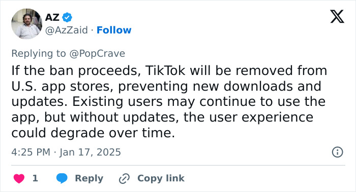 Tweet discusses potential TikTok ban from U.S. app stores, impacting downloads and updates.