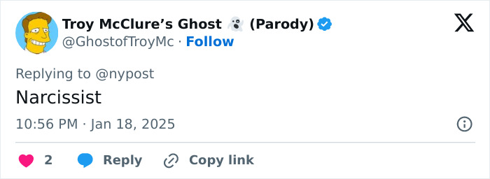 Tweet replying to a post, mentioning "Narcissist," highlighting potential red flag in relationships. Tweet replying to a post, mentioning "Narcissist," highlighting potential red flag in relationships.