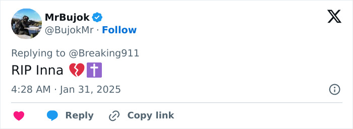 Tweet paying tribute to a Disney On Ice actress, with emojis of a broken heart and a cross.
