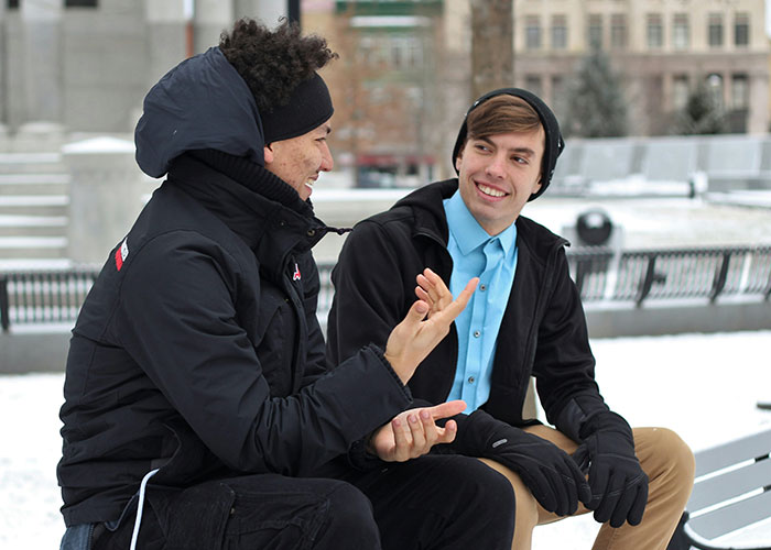 “The Constitution Doesn't Apply Here”: Europeans Share Their Worst American Tourist Encounters