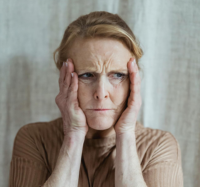 &ldquo;Black Sheep&rdquo; Of The Family Has The Best Life Because Of His GF, Siblings And Parents Resent Him