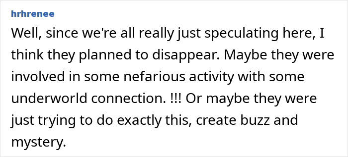 Speculation about sisters' disappearance and final text shared in a forum comment.