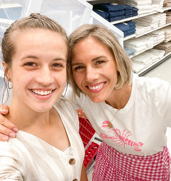 Oldest Daughter Of Disgraced Momfluencer Ruby Franke Speaks Out For The First Time Since Arrest Oldest Daughter Of Disgraced Momfluencer Ruby Franke Speaks Out For The First Time Since Arrest