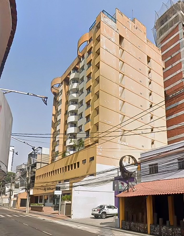 High-rise hotel building where adult star allegedly fell from balcony.