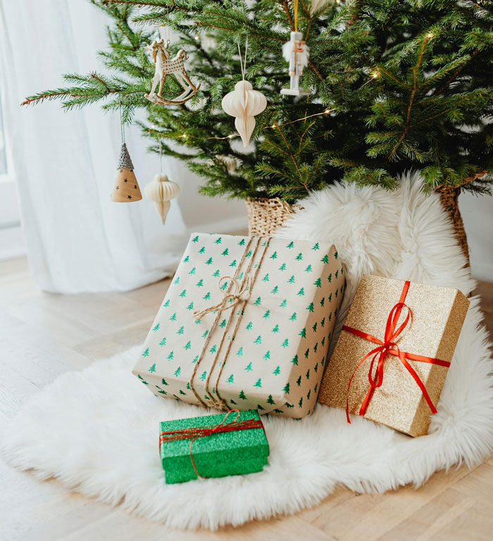 Woman Surprises Husband With Gift That&rsquo;s &ldquo;Unfathomable For A Former Poor Kid&rdquo;, Is Left Devastated