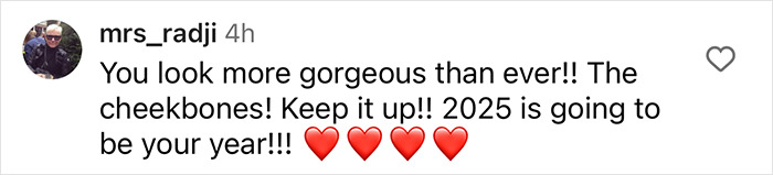 Comment praising Lizzo's weight loss and appearance with heart emojis. Comment praising Lizzo's weight loss and appearance with heart emojis.