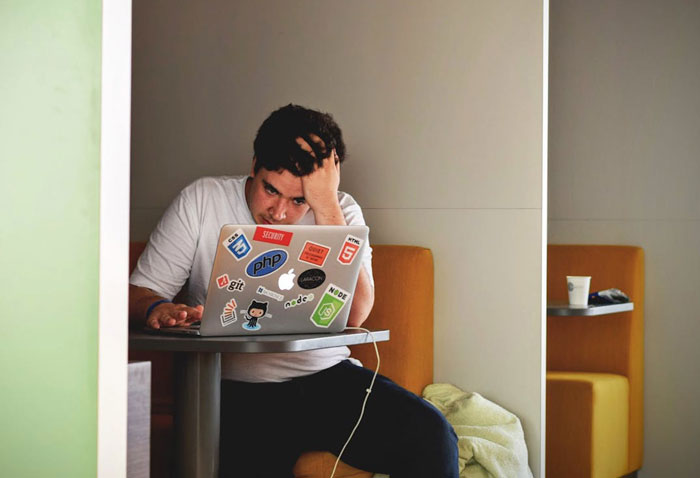 “It Was Glorious”: Karma Catches Up With Unfair Boss While Person Just Sits And Watches “It Was Glorious”: Karma Catches Up With Unfair Boss While Person Just Sits And Watches