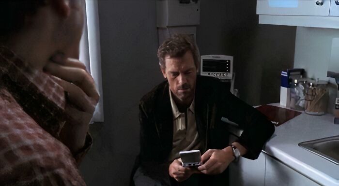 In House M.d. (2004-2012), Dr. House Can Be Seen Playing Metroid On A Game Boy Advance