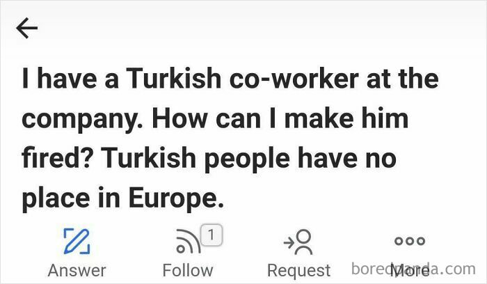 Text showing a controversial question from Quora about a Turkish coworker.