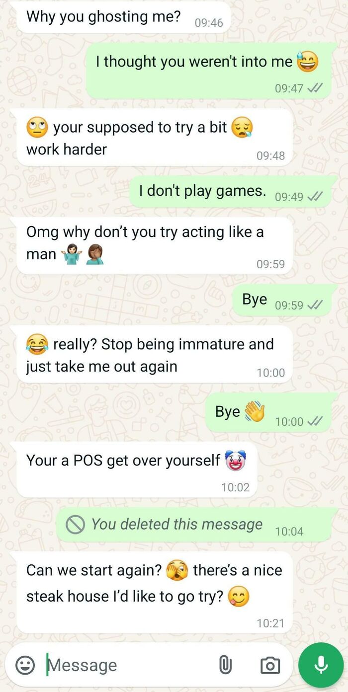 Text conversation illustrating awkward date moments with misunderstandings and emojis.