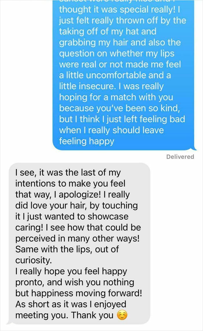 Text conversation about awkward date moments, discussing discomfort and apology.