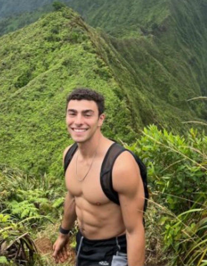 Forensic Psychologists Break Down Luigi Mangione&rsquo;s Radical Transformation