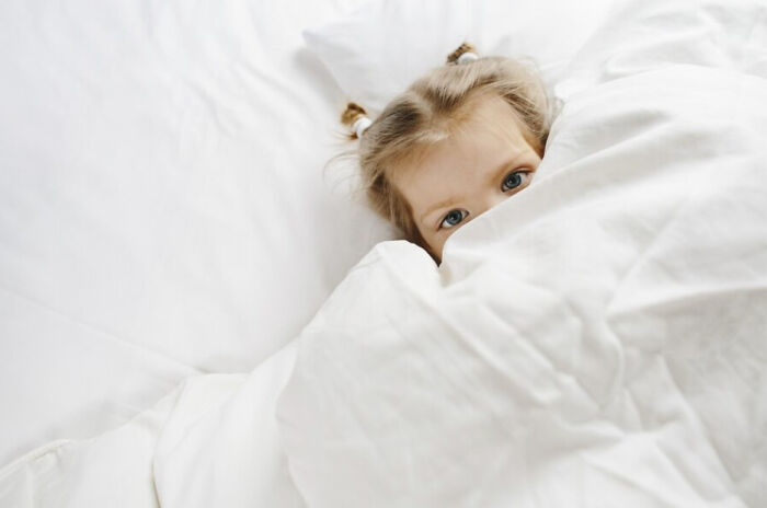 25 Personas comparten el comportamiento más inquietante que han presenciado en niños