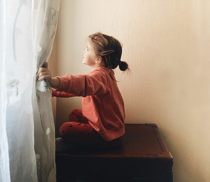 25 Personas comparten el comportamiento más inquietante que han presenciado en niños