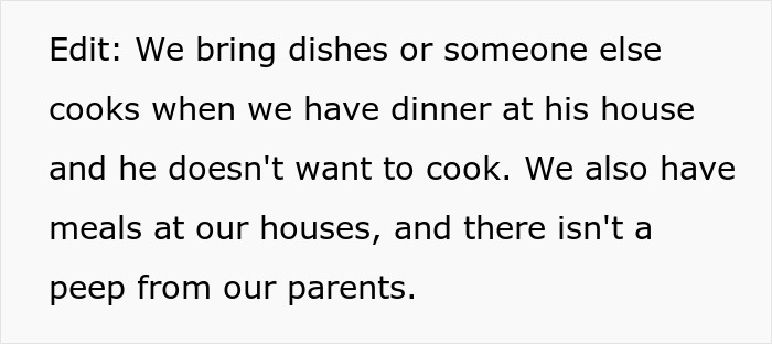 Sibling Fed Up With Parents&rsquo; Favoritism Towards Bro, Leaves Gathering And Exposes Toxic Behavior