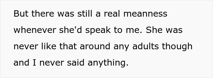 26YO Holds Lifelong Grudge Against 16YO Sis For Having A Modern Name, Turns Nasty Over It