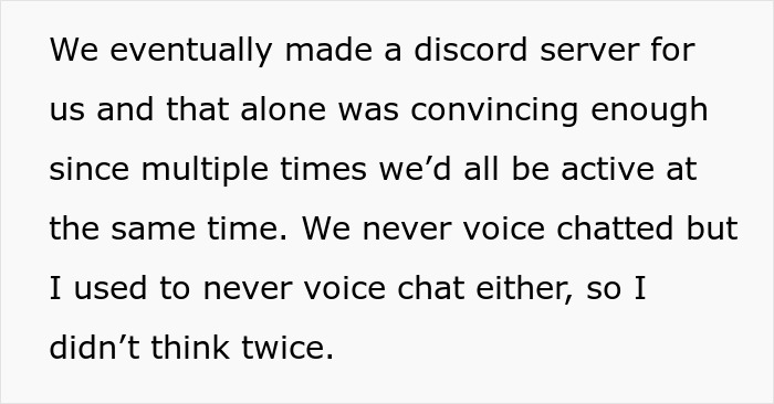 Text discussing creating a Discord server, highlighting a convincing scenario involving a friend group. Text discussing creating a Discord server, highlighting a convincing scenario involving a friend group.