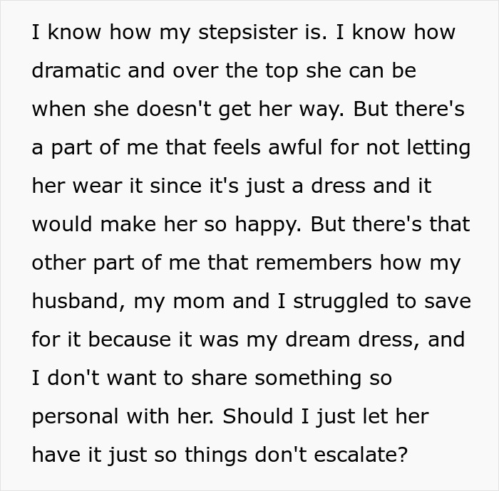 Bride Threatens To Steal Stepsister’s Wedding Dress, She Gives Her Back The Invitation Instead Bride Threatens To Steal Stepsister’s Wedding Dress, She Gives Her Back The Invitation Instead