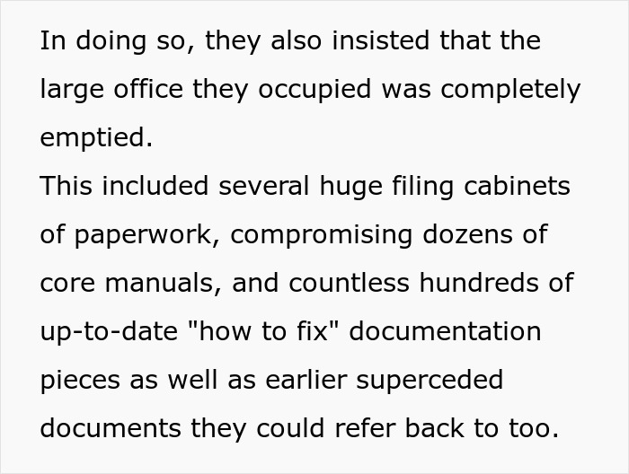 Text discussing emptied office with lost manuals, highlighting chaos from management decisions.