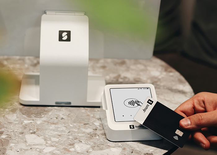 Manager Chases Customer Who Left A 10% Tip To Scold Her That It's Not Enough Manager Chases Customer Who Left A 10% Tip To Scold Her That It's Not Enough